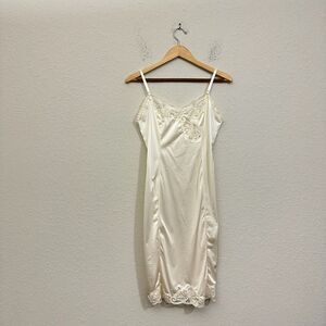 VTG 70s WORKER MAID Lace-Trim Satin Midi Slip Dress Cream UNION WORKER